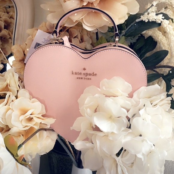 kate spade Handbags - Kate spade heart love shack